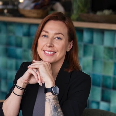 Lenka – zakladatelka ESMÉ Atelier